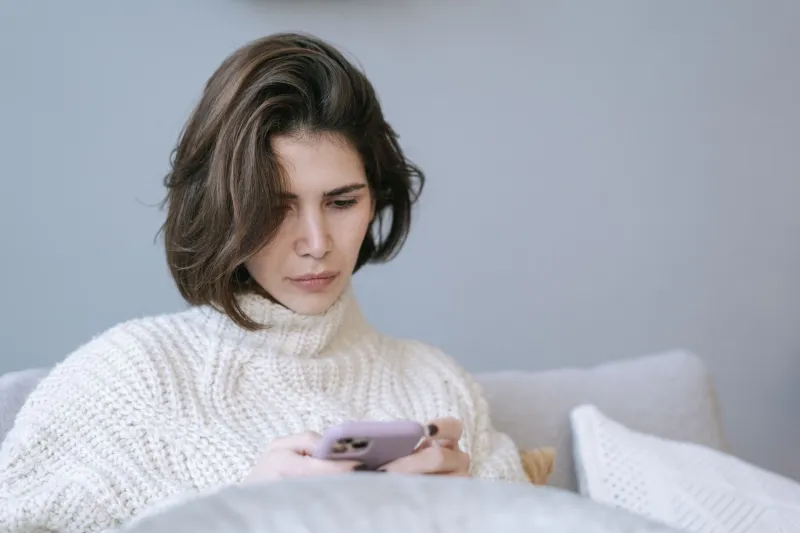 Scrolling Yourself Sad: How Social Media's Perfect Illusion Is Quietly Wrecking Your Wellbeing